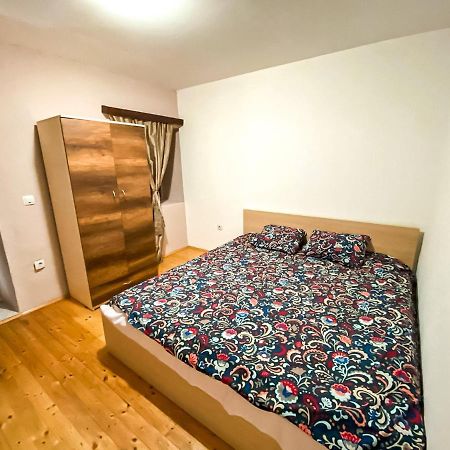 Yeti Guest House Mavrovo Luaran gambar