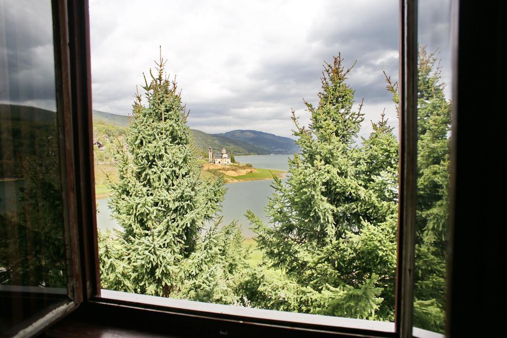 Yeti Guest House Mavrovo Luaran gambar