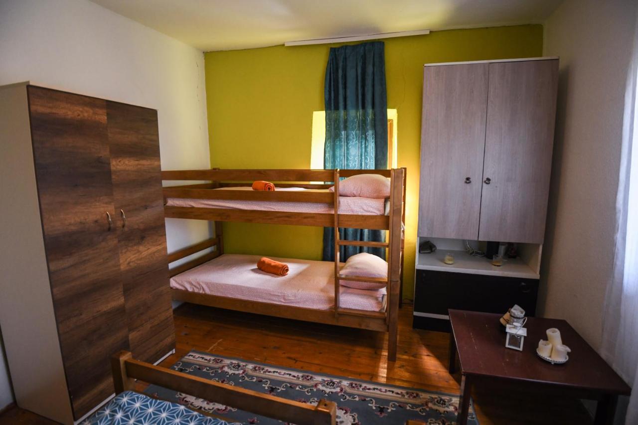 Yeti Guest House Mavrovo Luaran gambar