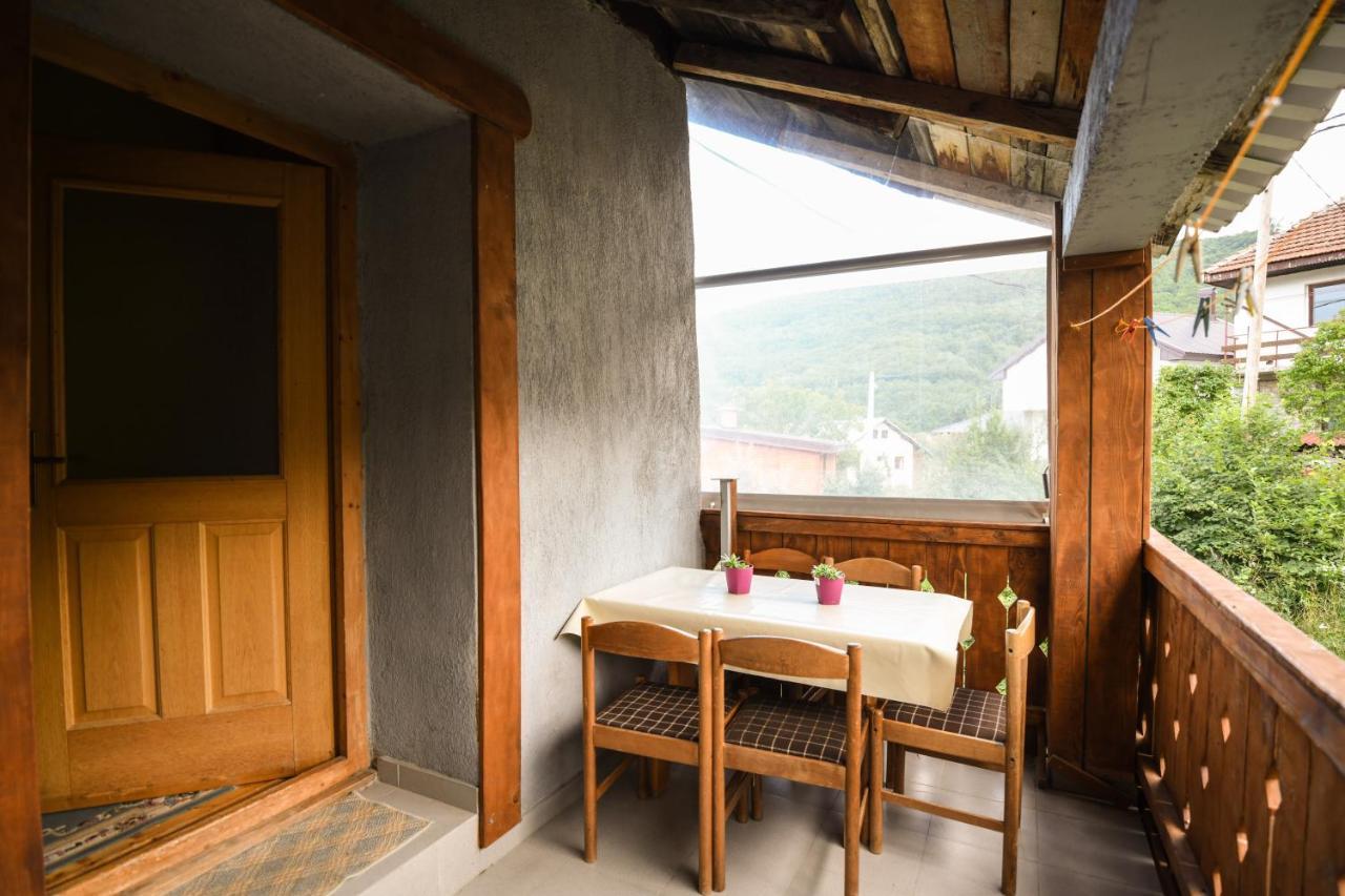 Yeti Guest House Mavrovo Luaran gambar